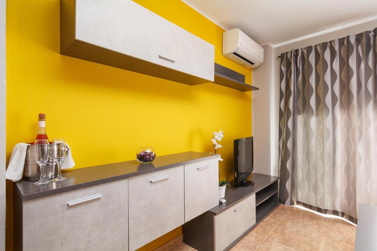 Apartmento Caribe Centro Casasol نيرخا المظهر الخارجي الصورة